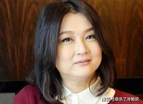 明星网红的新绯闻是谁,明星网红恋情疑云再起！”
