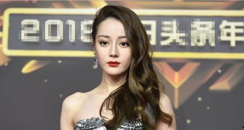 明星网红同框关晓彤照片,青春活力四溢