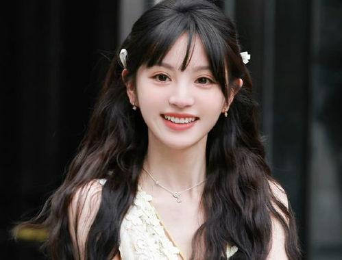 女明星网红写真照,女明星网红写真照中的时尚魅力