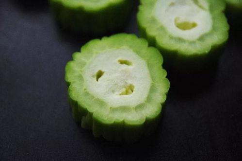 黑瓜头怎样吃,解锁独特吃法，尽享美味时光